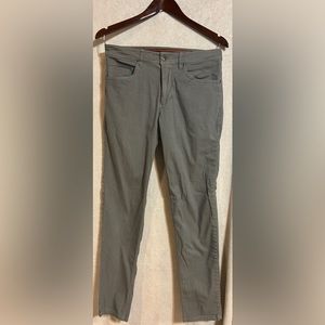 LuluLemon Men’s Chinos 29 x 30